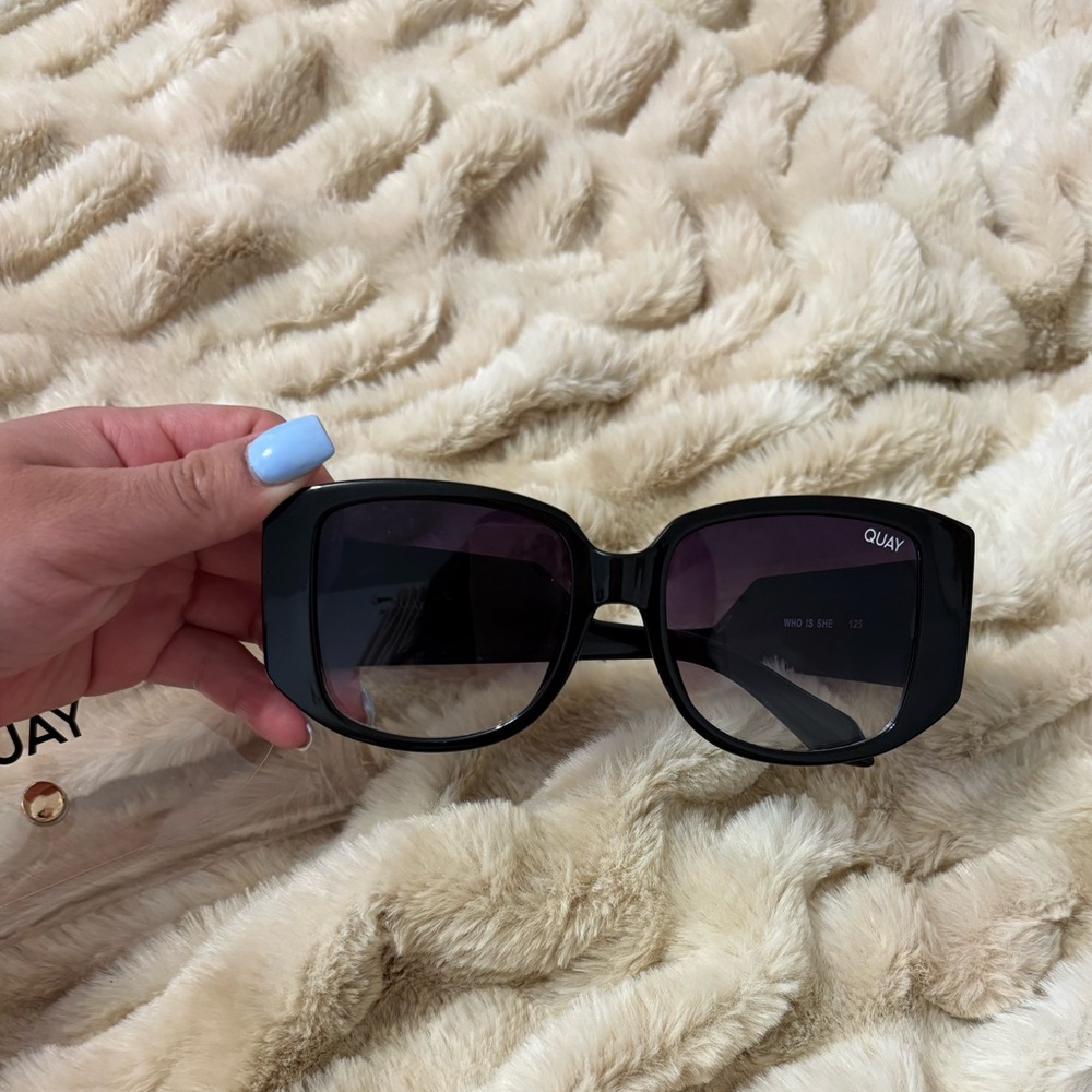 Quay Australia Black Square Sunglasses